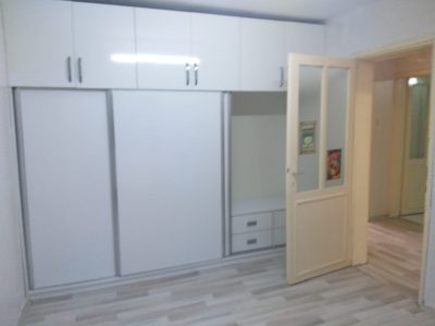 uğur mumcuda 2+1 kiralık daire 19 bin tl