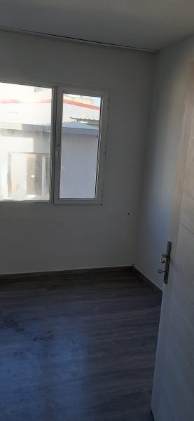 yunusemrede satılık 1+1 daire zemin üstü